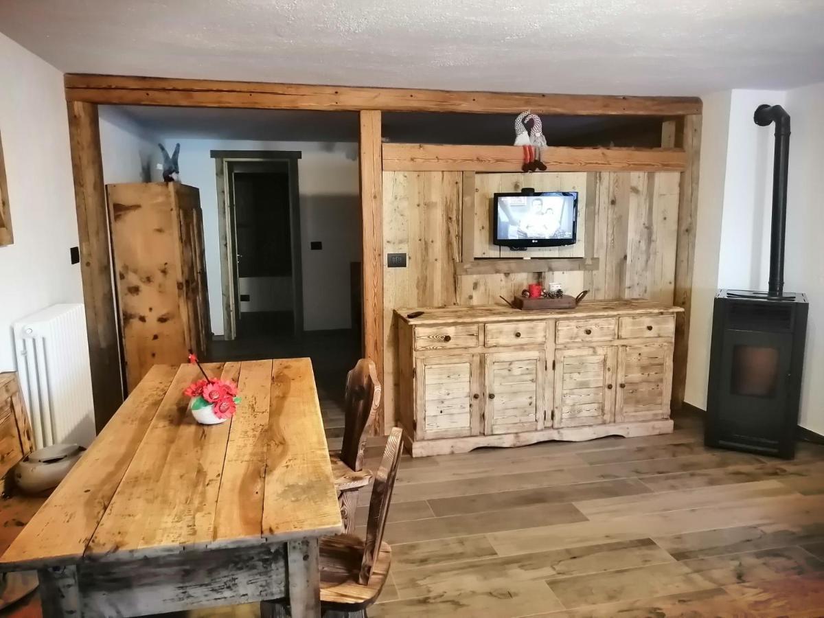 Maison Perriail Vda Gressan N 0029 Exteriér fotografie